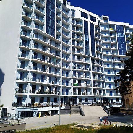 Миконос 2 Apartment Odesa Exterior foto