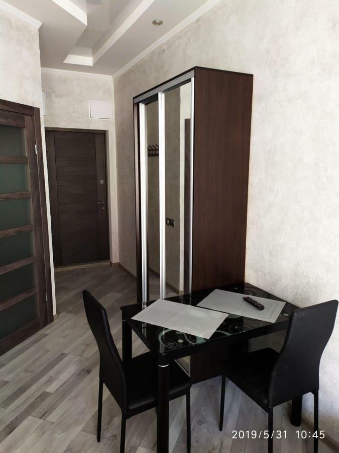 Миконос 2 Apartment Odesa Exterior foto