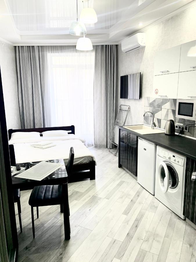 Миконос 2 Apartment Odesa Exterior foto